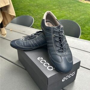 Adidas Men's Black Sneakers